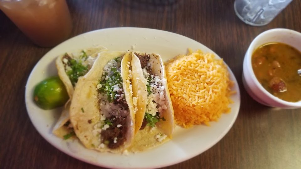 Barbacoa Tacos Con Tortillas De Maiz